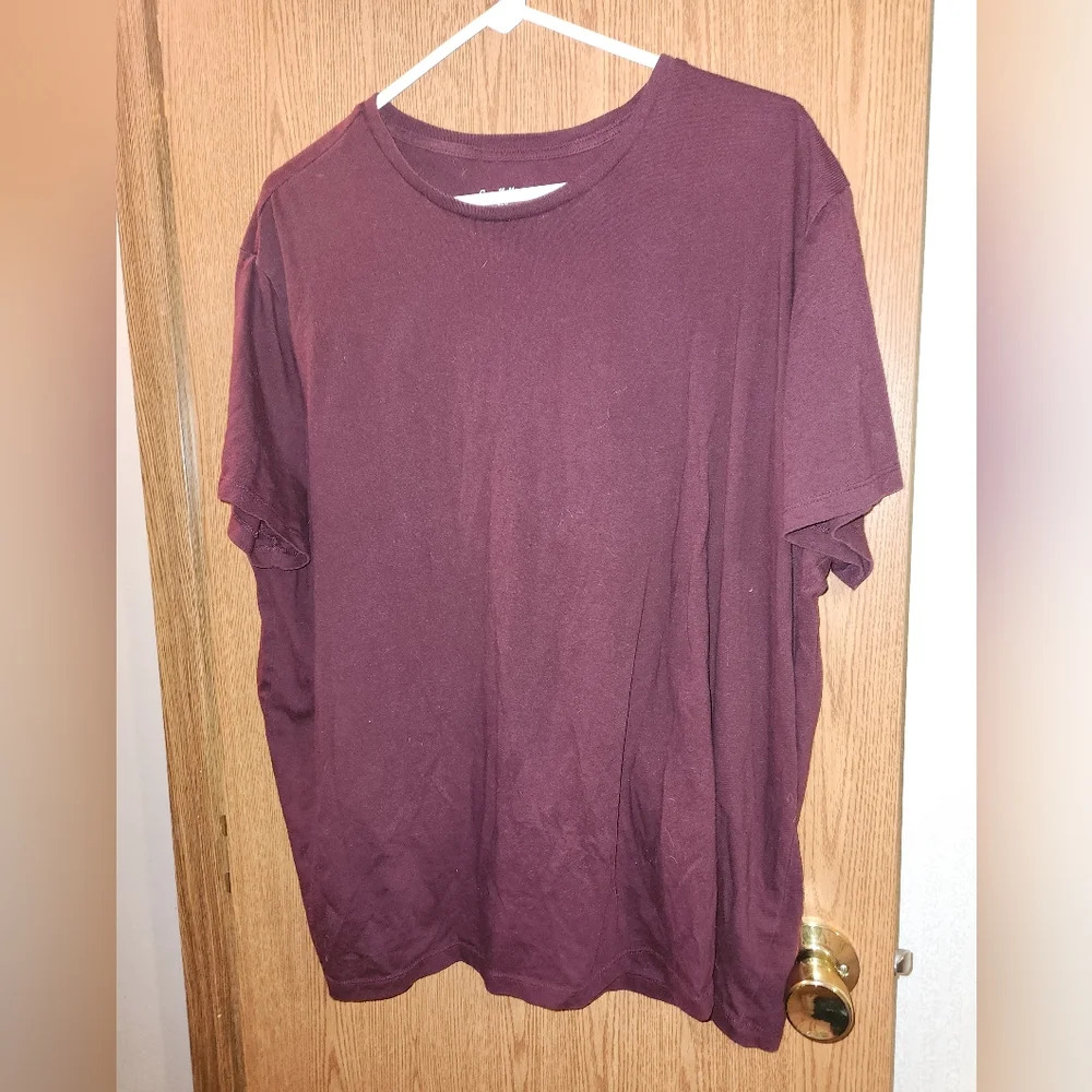 💗 3/$15 Goodfellow & Co XXL Men's Dark Red Short Sleeve Tee
